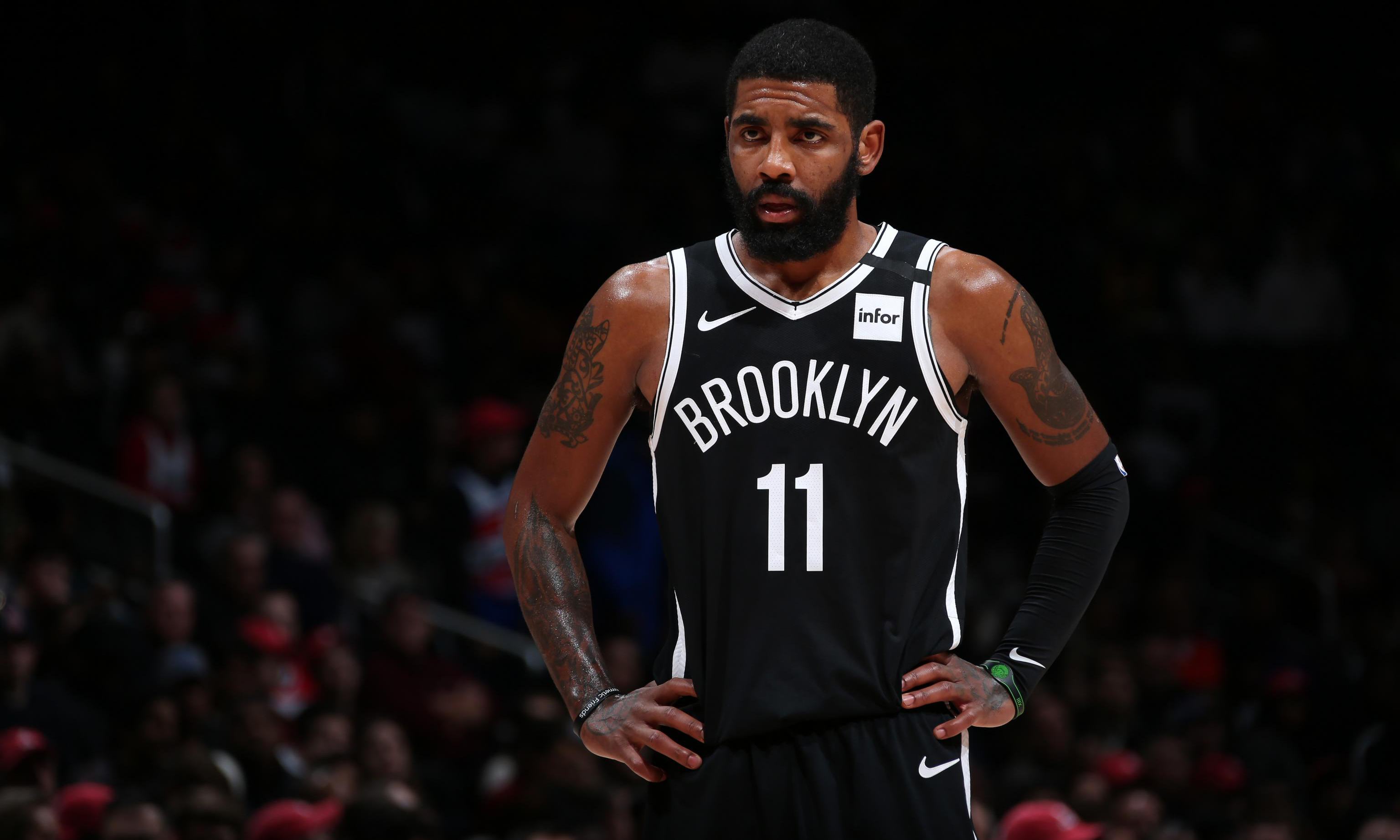 保留体面，此前与皇社关系紧张的纳瓦罗离队后发文告别球队