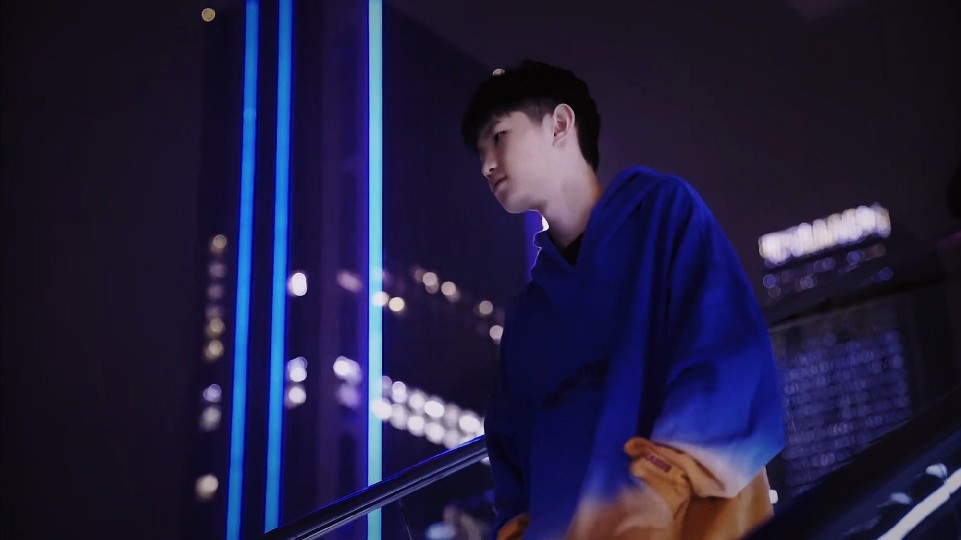 源转换时犹 源转换时犹